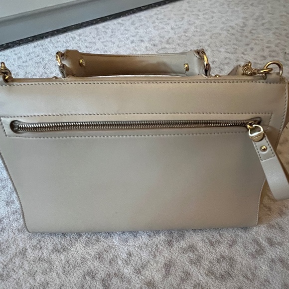 Salvatore Ferragamo leather shoulder bag with top handle - Picture 5 of 13